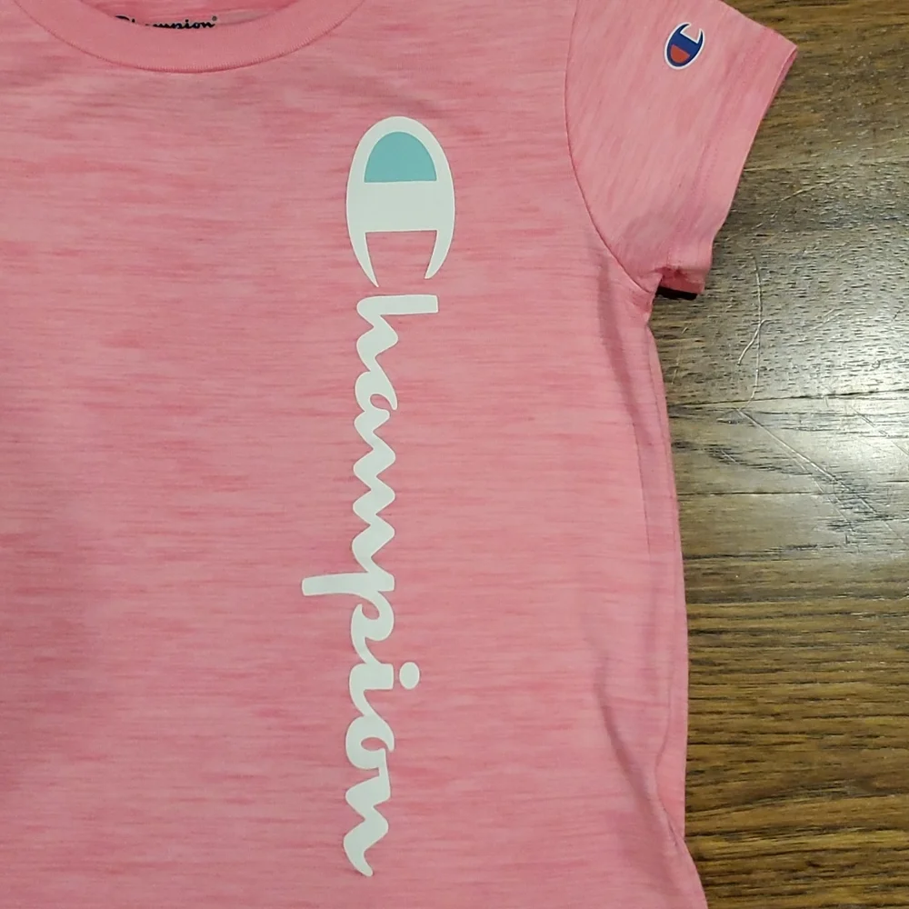 Girls Champion neon pink short sleeve shirt size 5/6